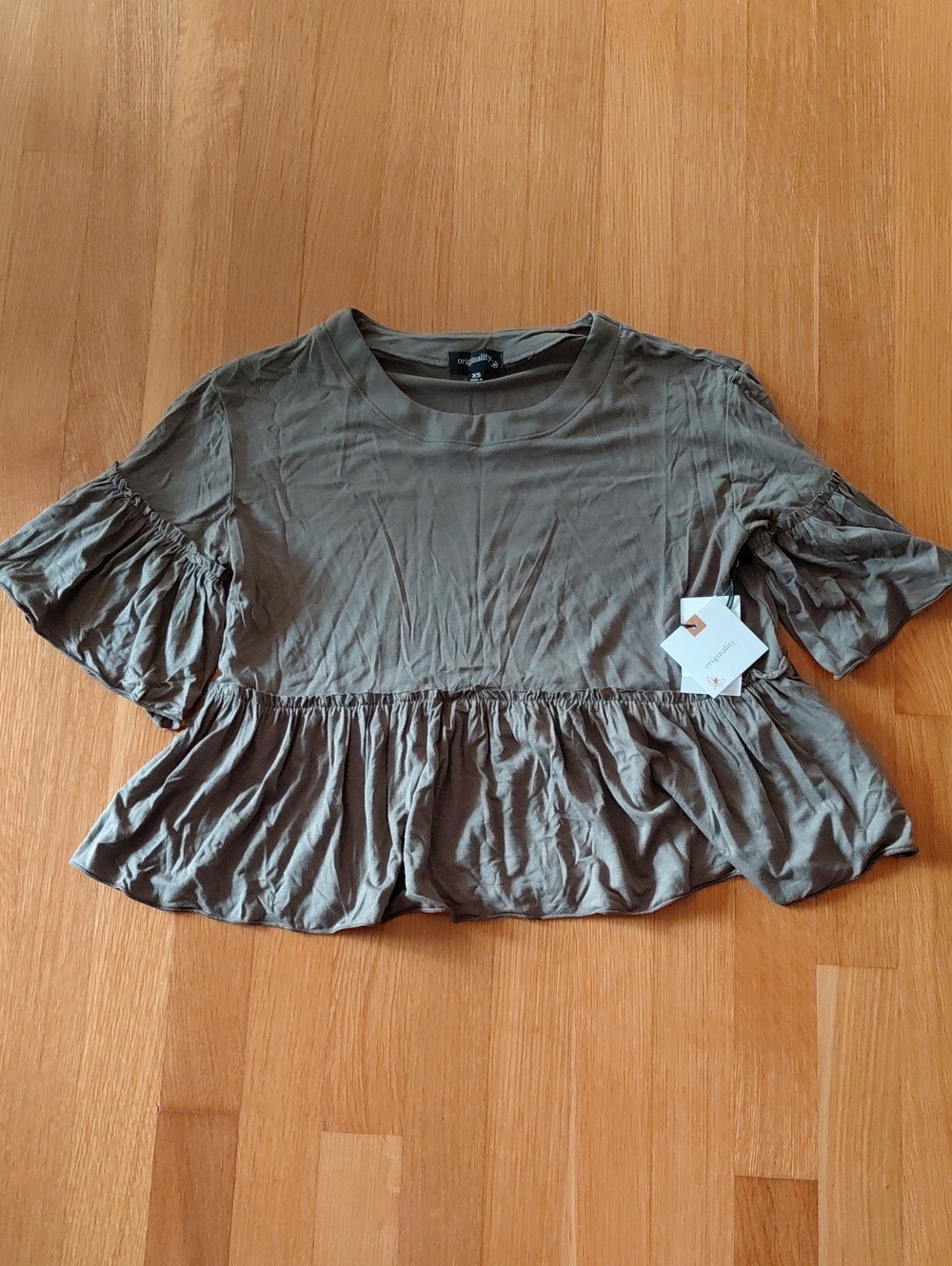 NWT Women's Olive Ruffle Peplum Top Womens XS